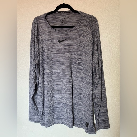 Men’s medium long sleeve Dri fit-fitted  T-shirt XXL - Picture 1 of 3